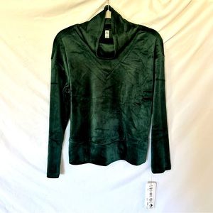 Women’s Velour Sweatshirt